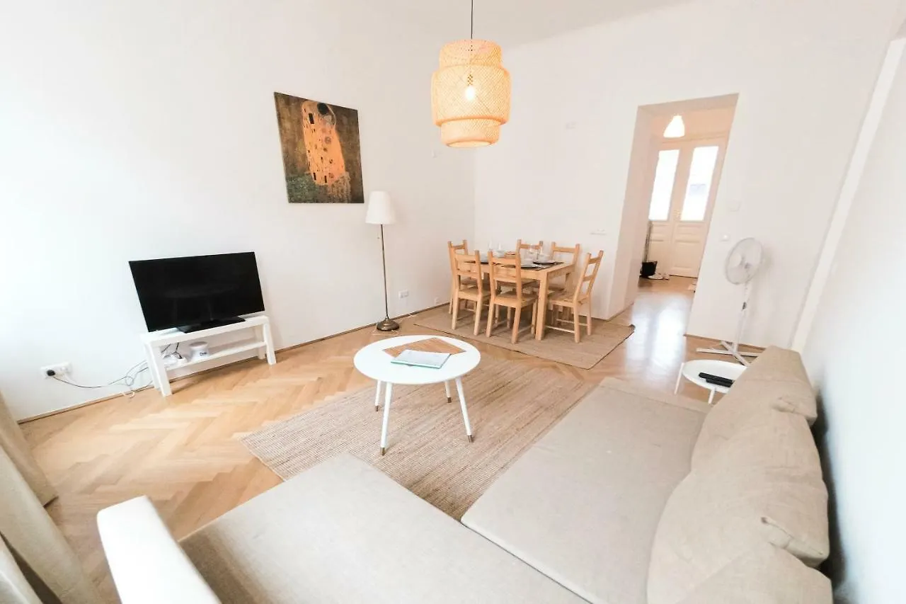 Vienna Living Apartments Schneidergasse 0*,
